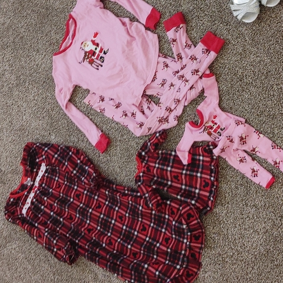 Matching pajamas w/ 18 in doll